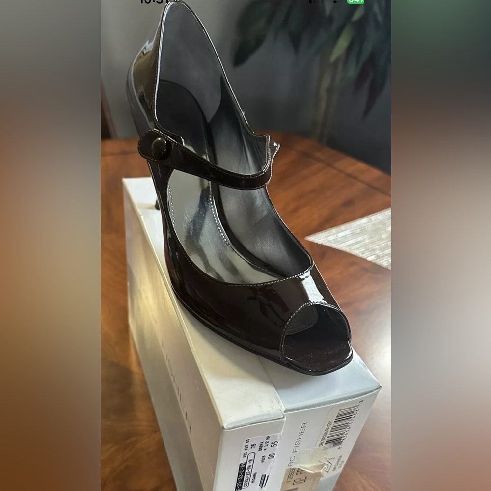 👠EUC Marc Fisher VINTAGE Mary Jane Brown Patent Leather Peep-Toe Heels SZ  9.5M